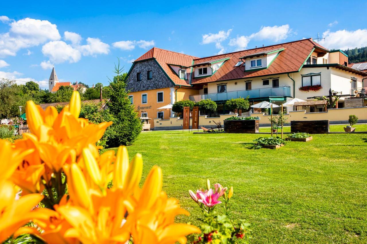 Gasthof Knappenwirt Mariahof Exteriör bild