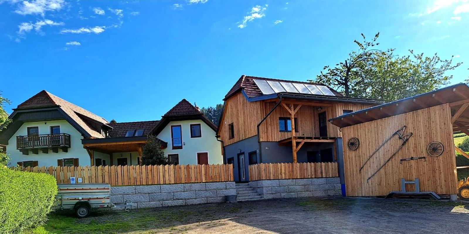 Gasthof Knappenwirt Mariahof Exteriör bild